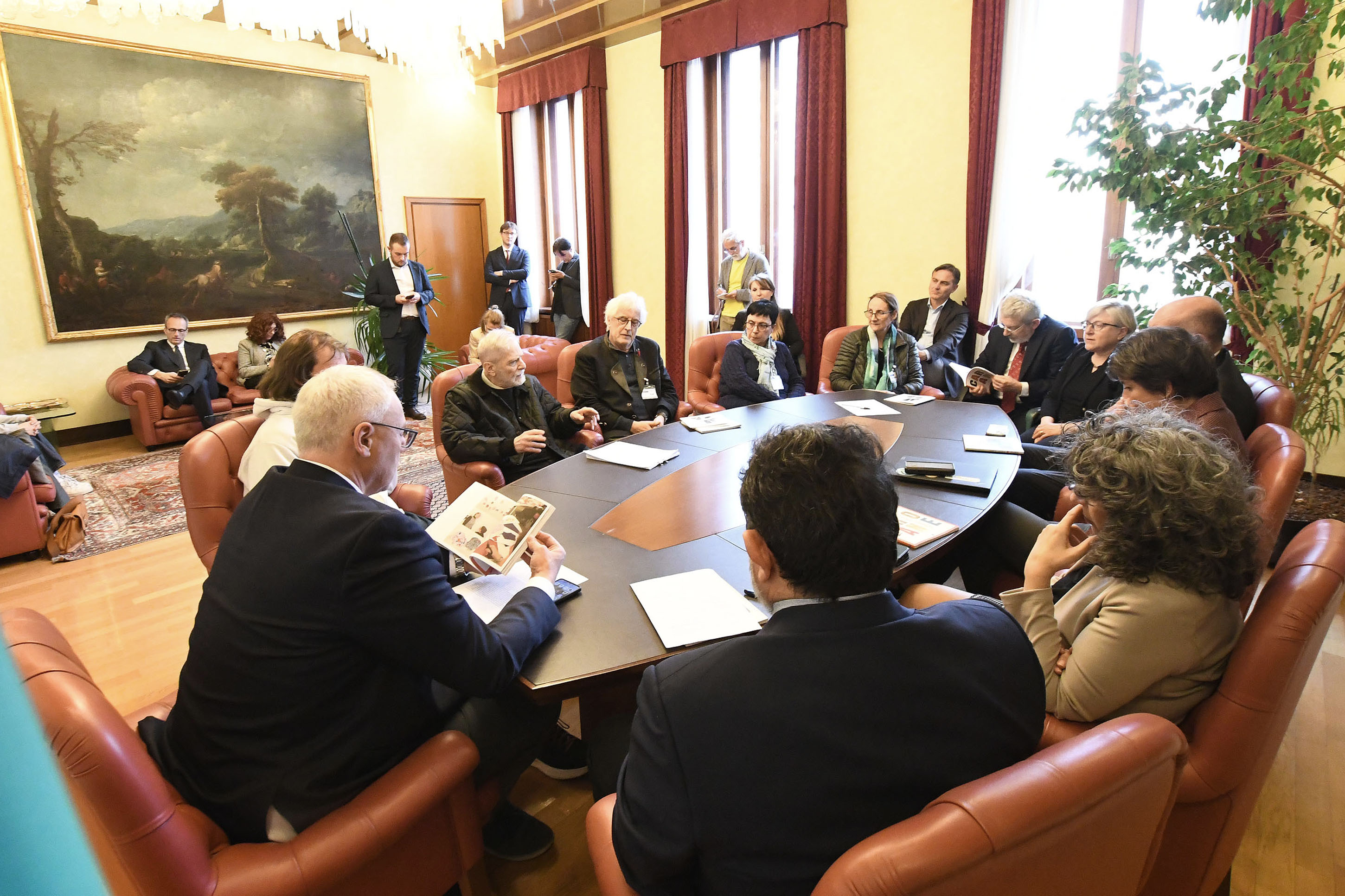MINI MU. CONSEGNATA PETIZIONE A BORDIN CONTRO SFRATTO MUSEO BAMBINI TS